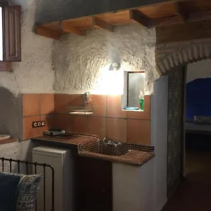 Casas Cueva Y Cortijo La Tala En Guadix